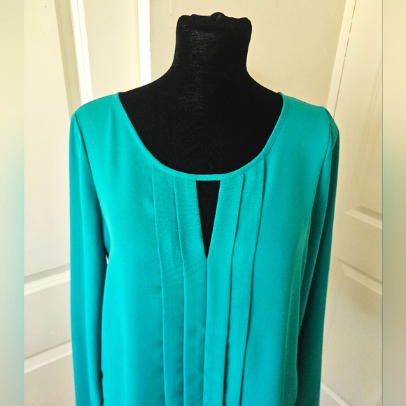 Express Teal Women's Top - Picture 2 of 5